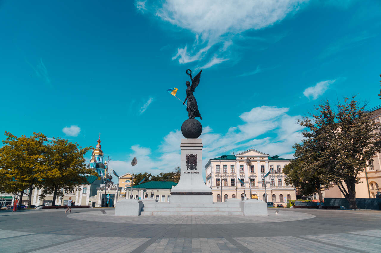 В каком году харьков был столицей. Харьков Украина. Kharkiv. Харьков площадь Конституции фото. Харьков площадь Конституции 1980.